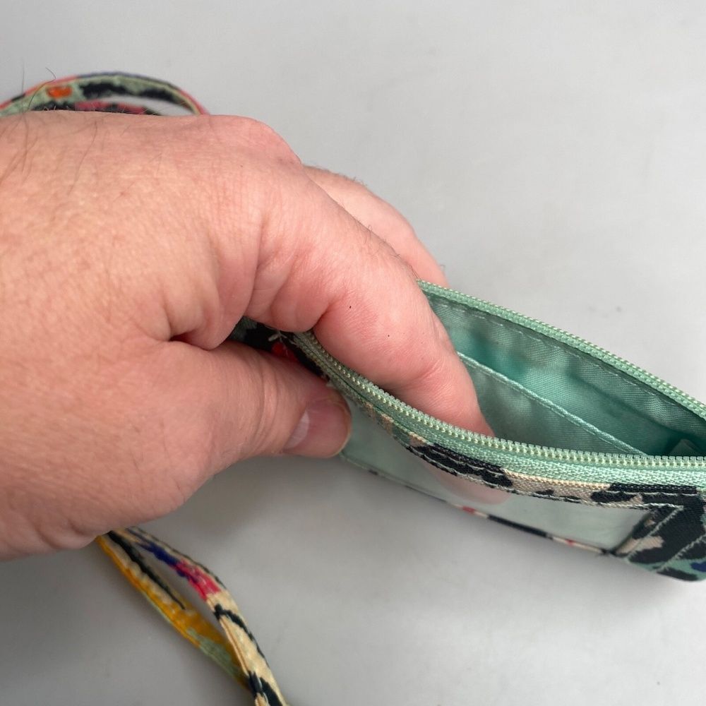 Vera Bradley Zip ID Wallet Card Holder Slots Lanyard Medallion Key Ring Teal - Picture 6 of 9